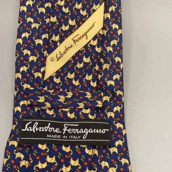 Salvatore Ferragamo Elephant print Men's Neck Tie - Picture 2 of 6